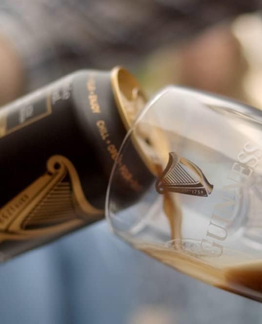 Guinness Gravity Pint Glass, 20 fl oz